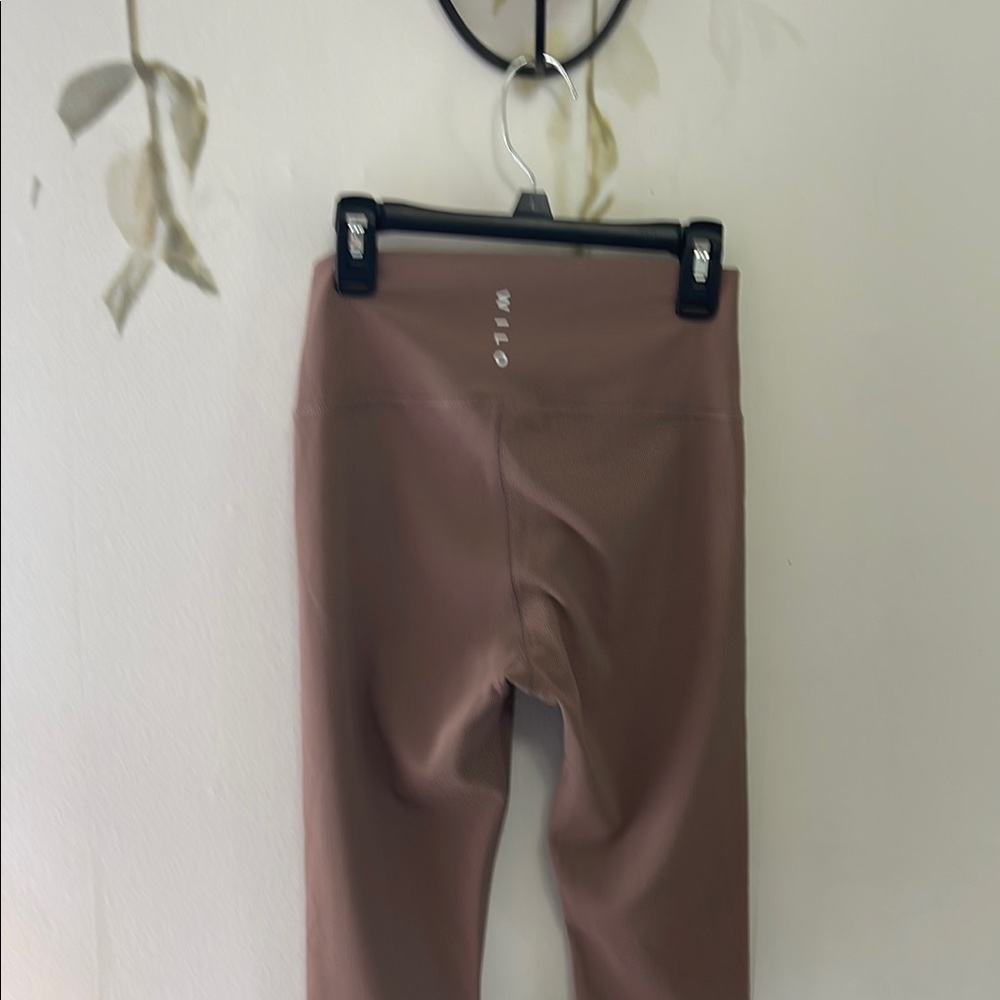 WILO Dusty Mauve Color Athletic Leggings